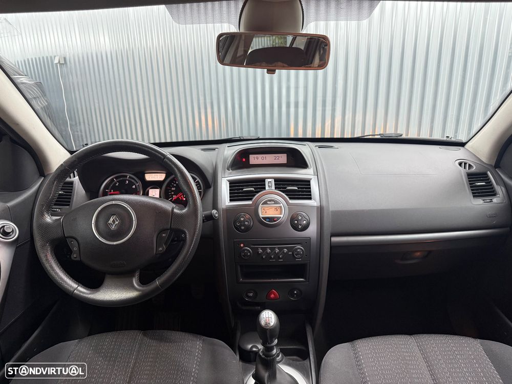 Renault Mégane Break 1.5 dCi Dynamique S - 7