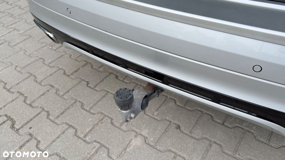 Volvo XC 60 B5 B AWD Geartronic RDesign - 37