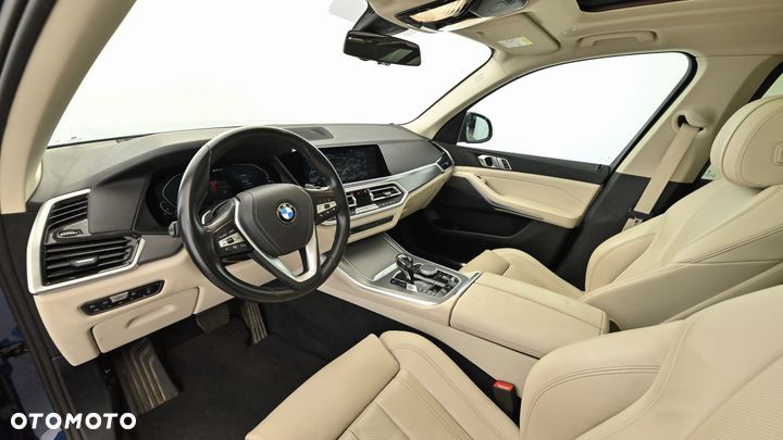 BMW X5 xDrive45e - 10