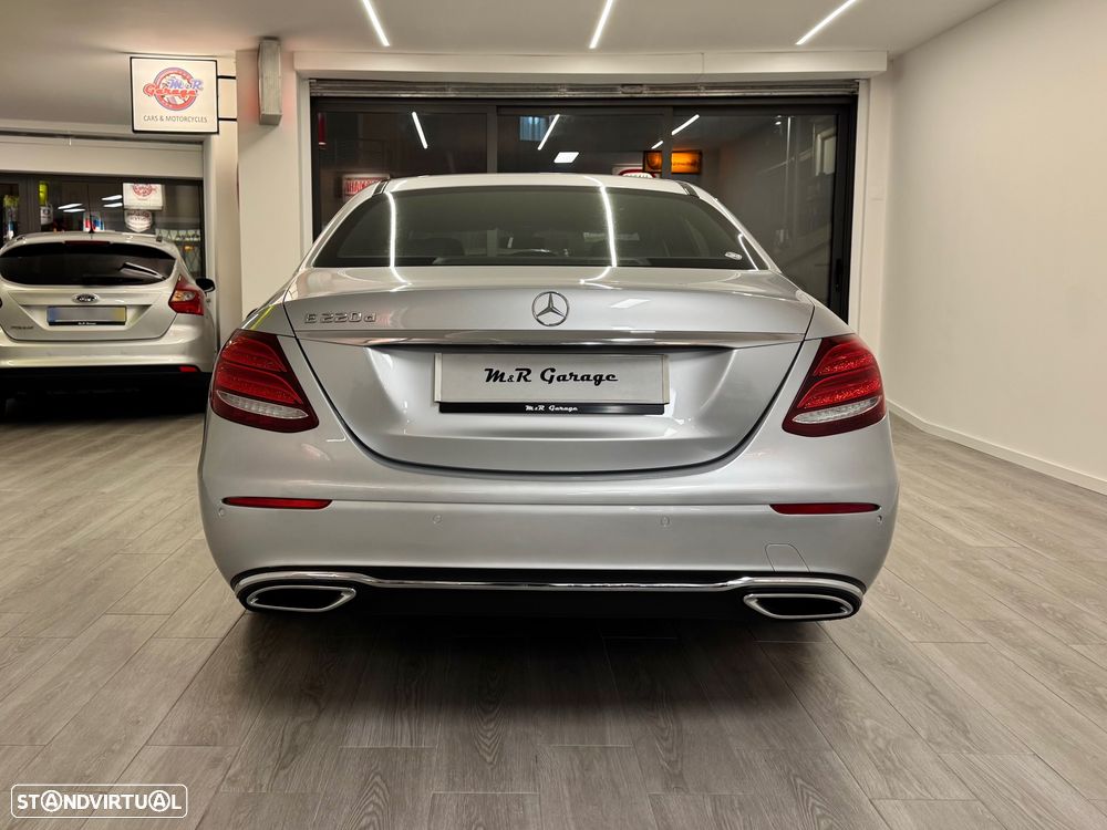 Mercedes-Benz E 220 d Avantgarde+ - 4