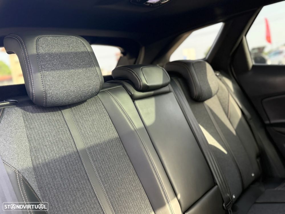 Peugeot 3008 2.0 BlueHDi GT Line - 25