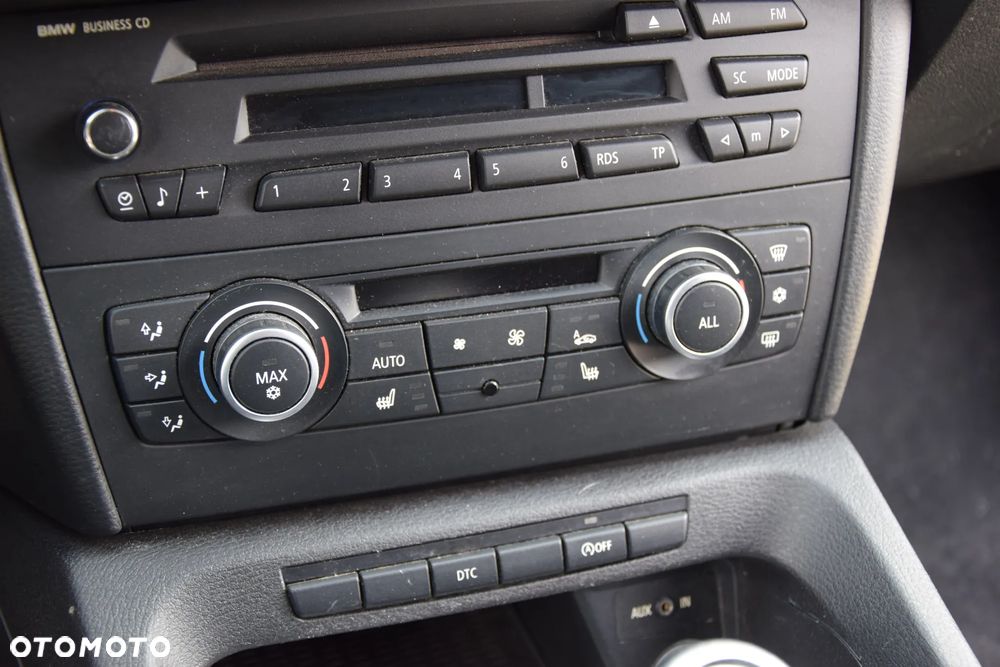 BMW X1 sDrive20d - 23