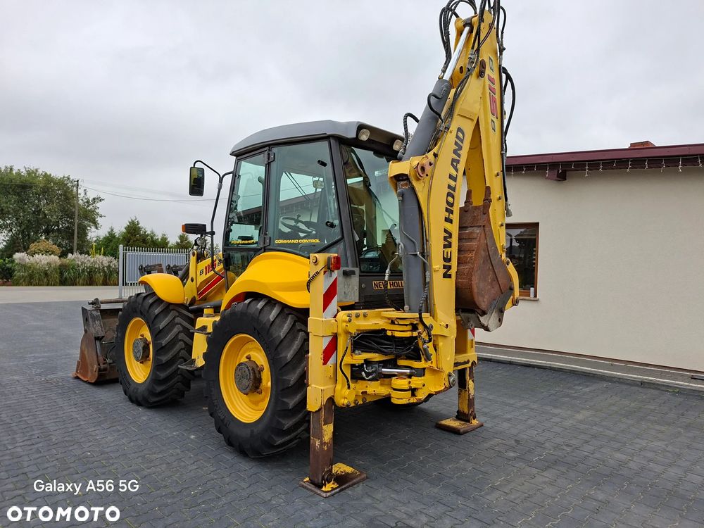 New Holland B115 B / Joystick / Koparko Ładowarka / - 5