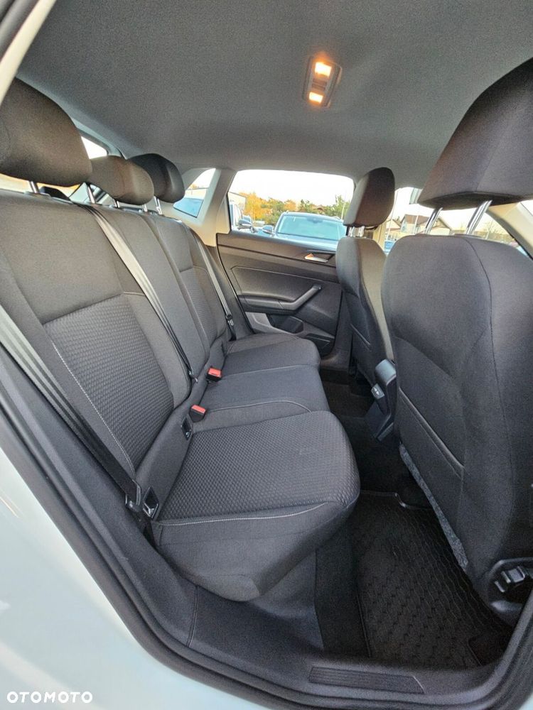 Volkswagen Polo 1.0 TSI Comfortline - 24