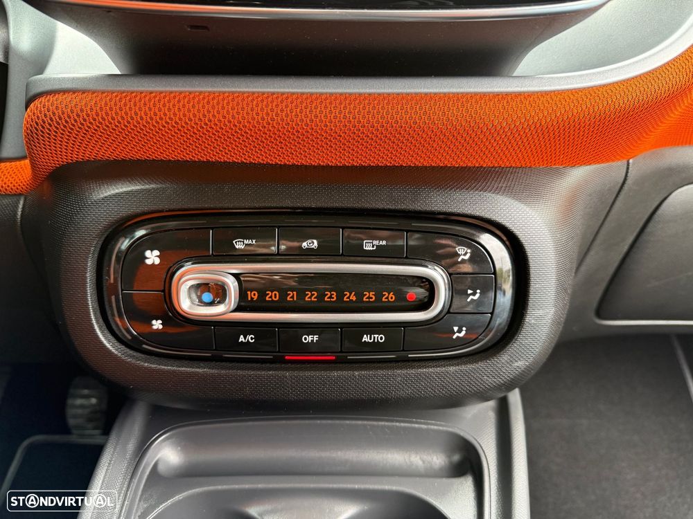 Smart ForTwo Coupé 1.0 Passion 71 - 16