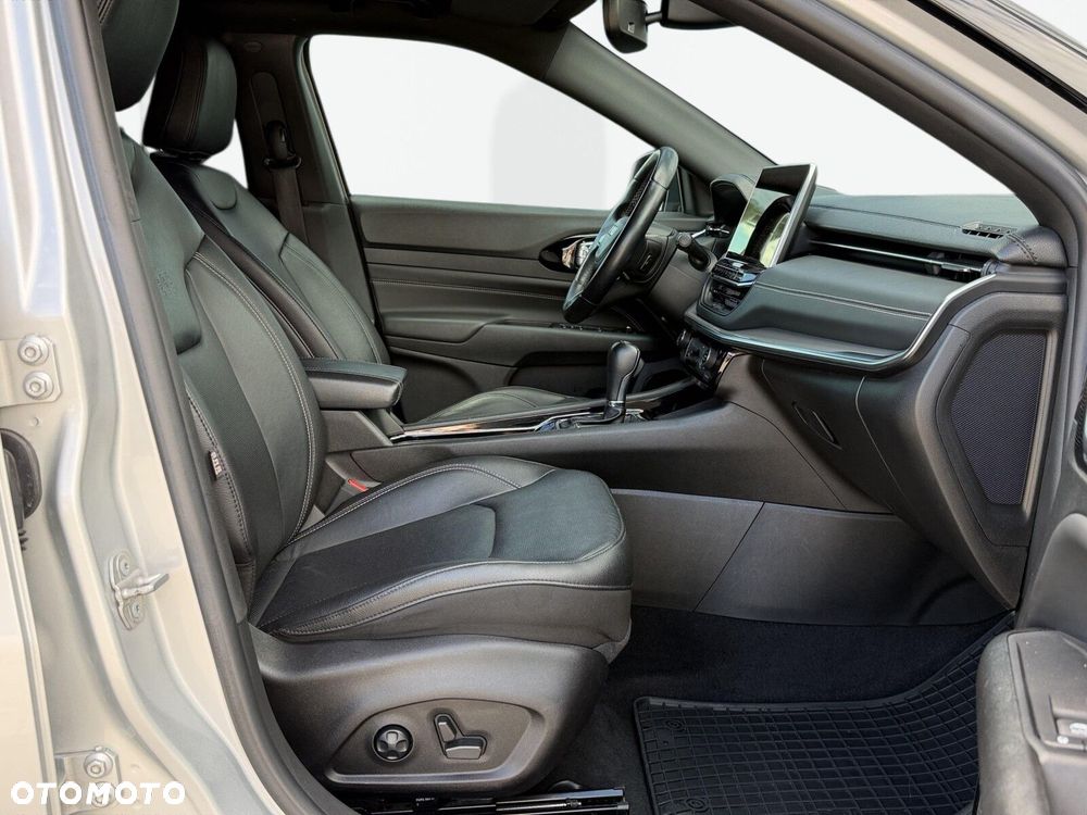 Jeep Compass - 18