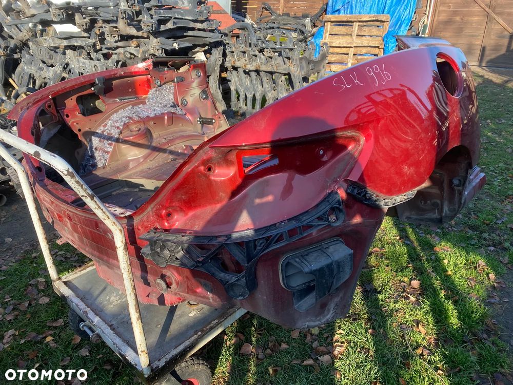 MERCEDES tyl nadwozia cwiartka prawa lewa kolor 996 - 2