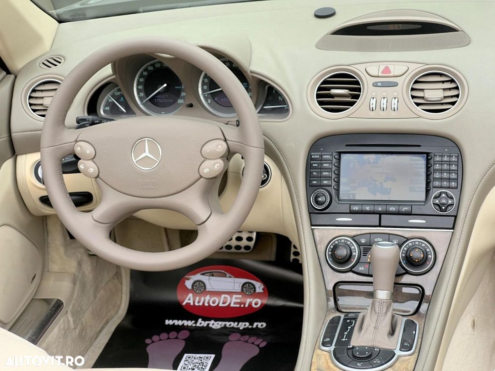 Mercedes-Benz SL - 14