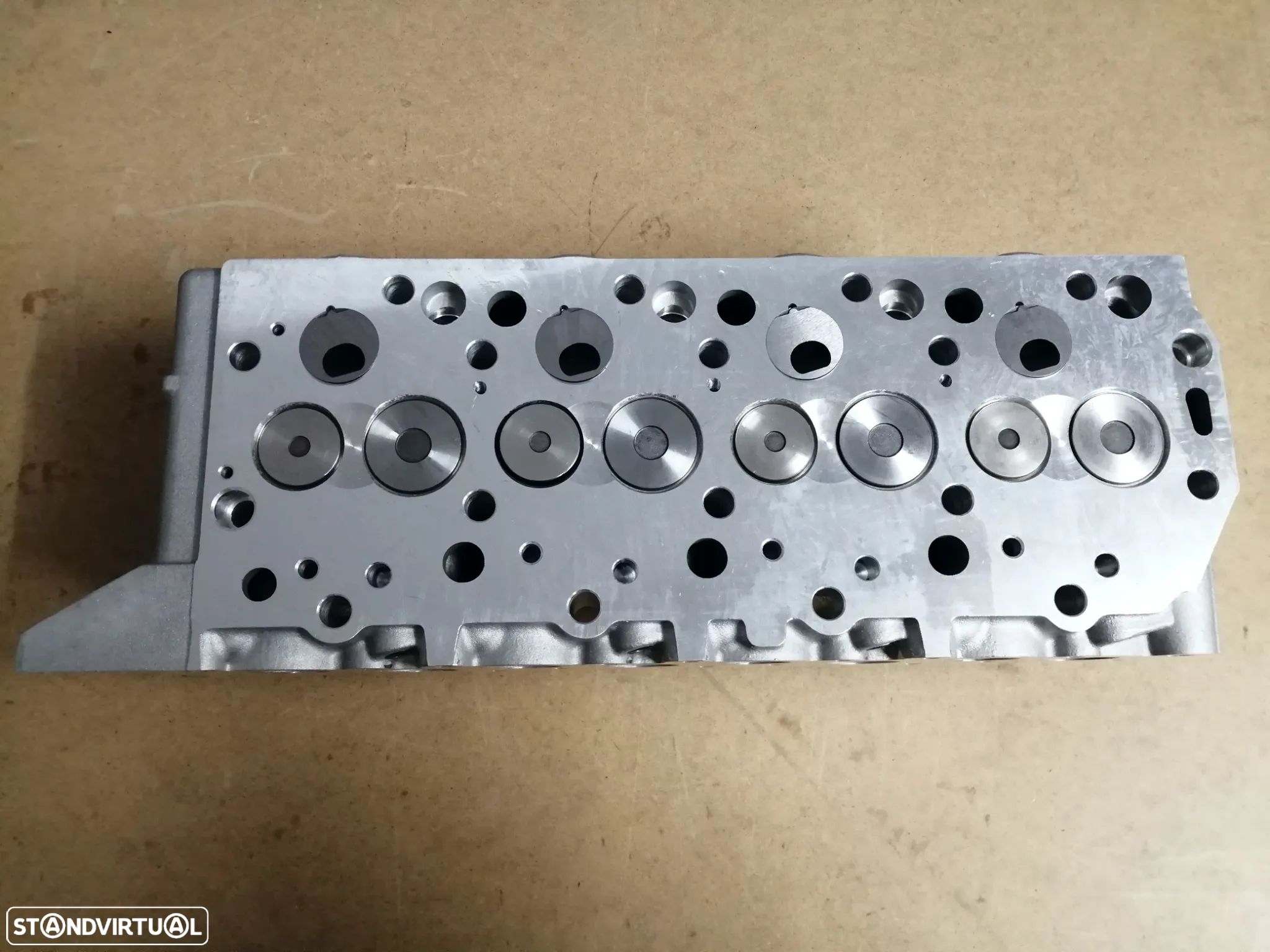 Cabeça Colaça Completa de Motor ( NOVA ) - Mitsubishi L200 e Pajero 4D56 2.5 TD - 1