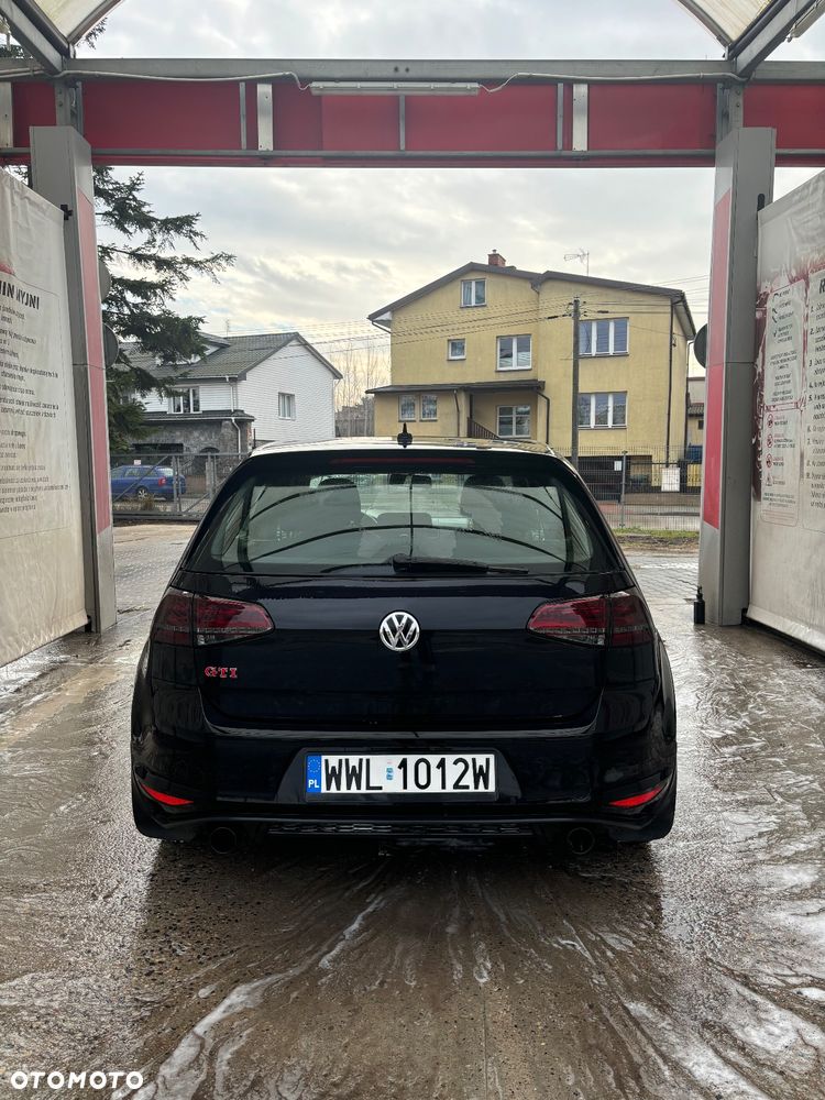 Volkswagen Golf GTI BlueMotion Technology DSG - 4