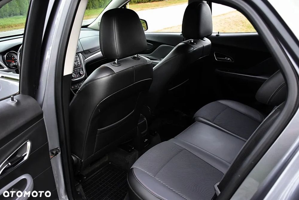 Opel Mokka 1.4 T Cosmo S&S 4x4 - 34