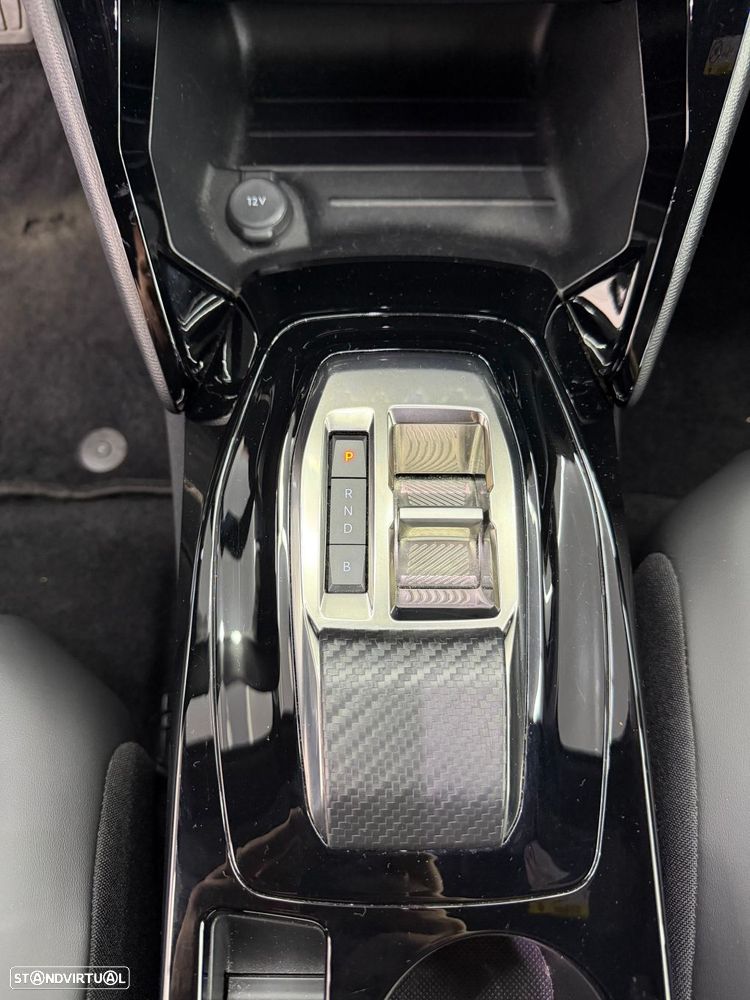 Peugeot e-2008 50 kWh Allure Pack - 11