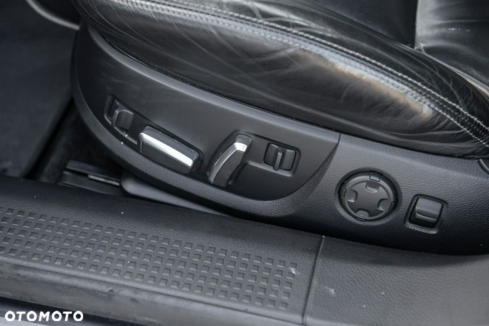 Audi A8 4.2 FSI Quattro - 29