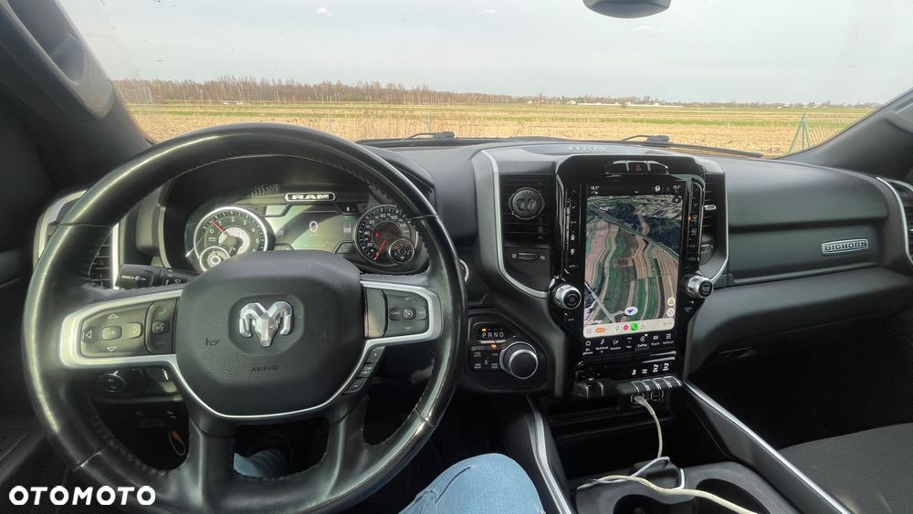 RAM 1500 5.7 Quad Cab Bighorn - 6