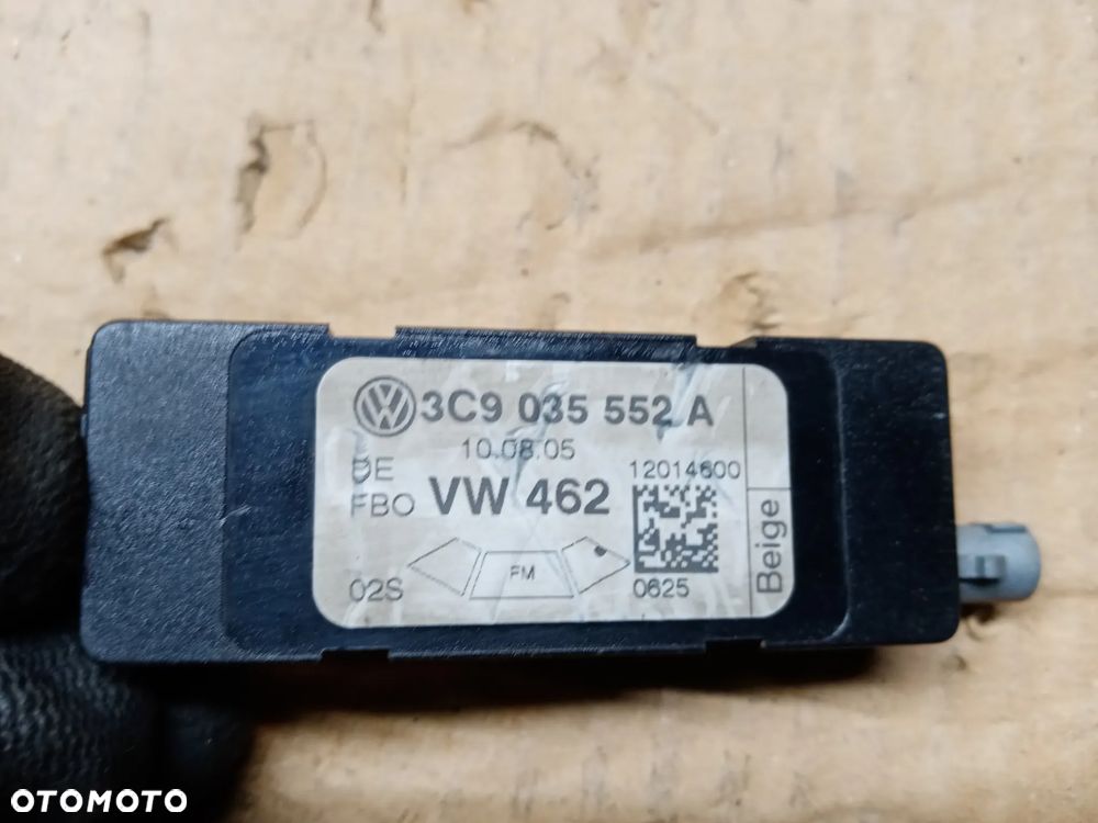 Wzmacniacz antenowy anteny VW Passat B6 3C9035552A - 5