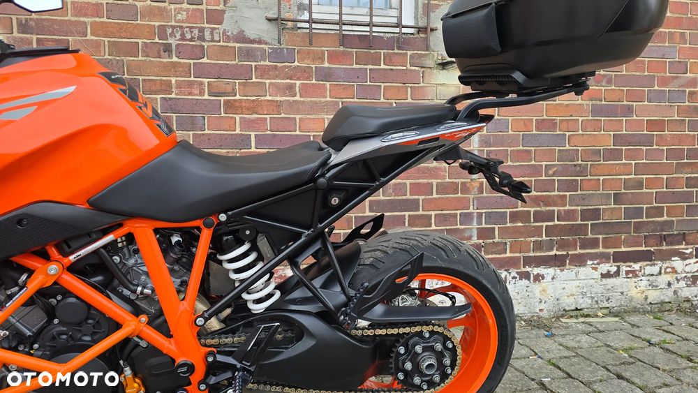 KTM Super Duke - 23