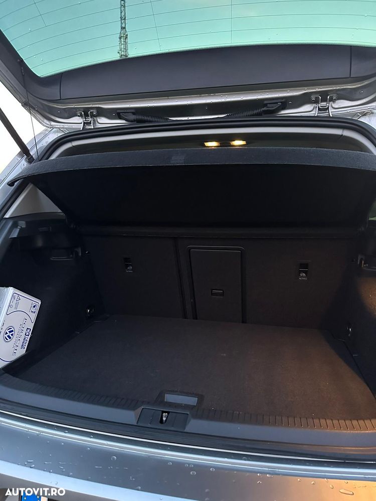 Volkswagen Golf 1.6 TDI Comfortline - 13