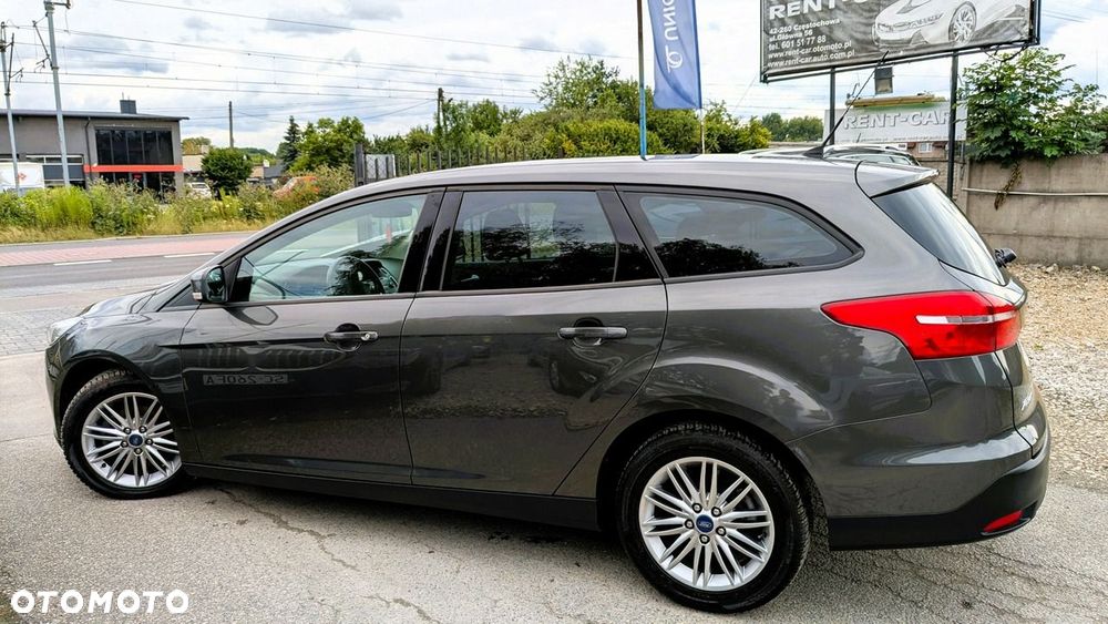 Ford Focus - 8