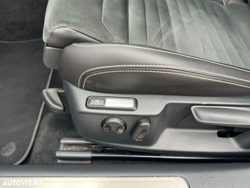 Volkswagen Passat - 27