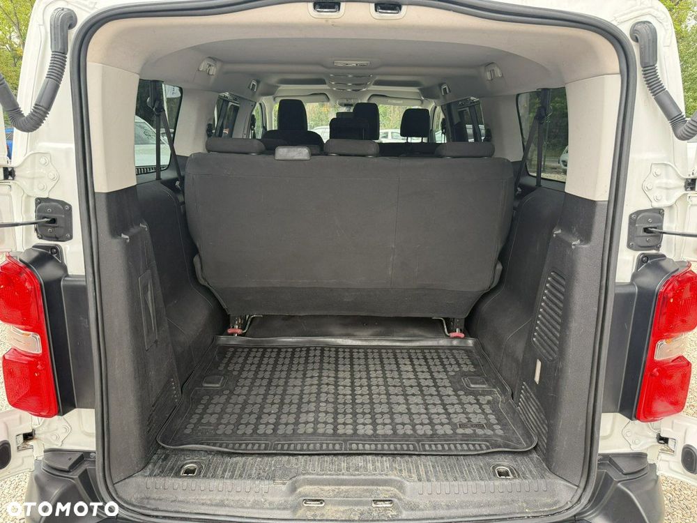 Toyota Proace Verso - 15