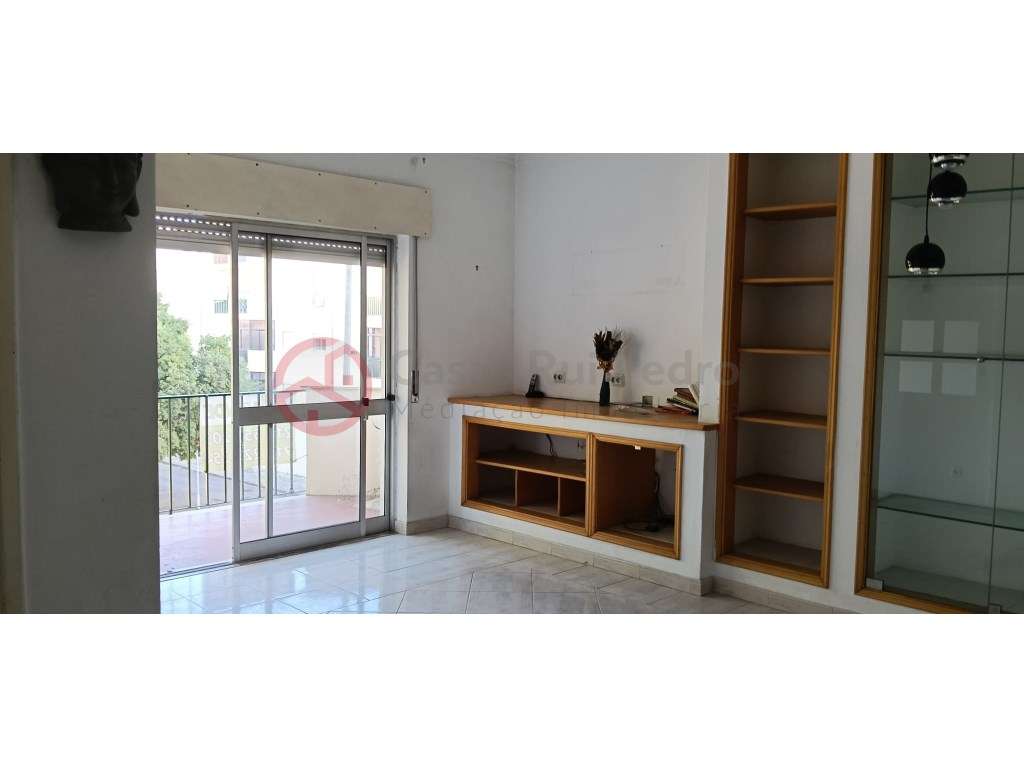 Apartamento T3 em Vale Flores, Feijó - Grande imagem: 2/22
