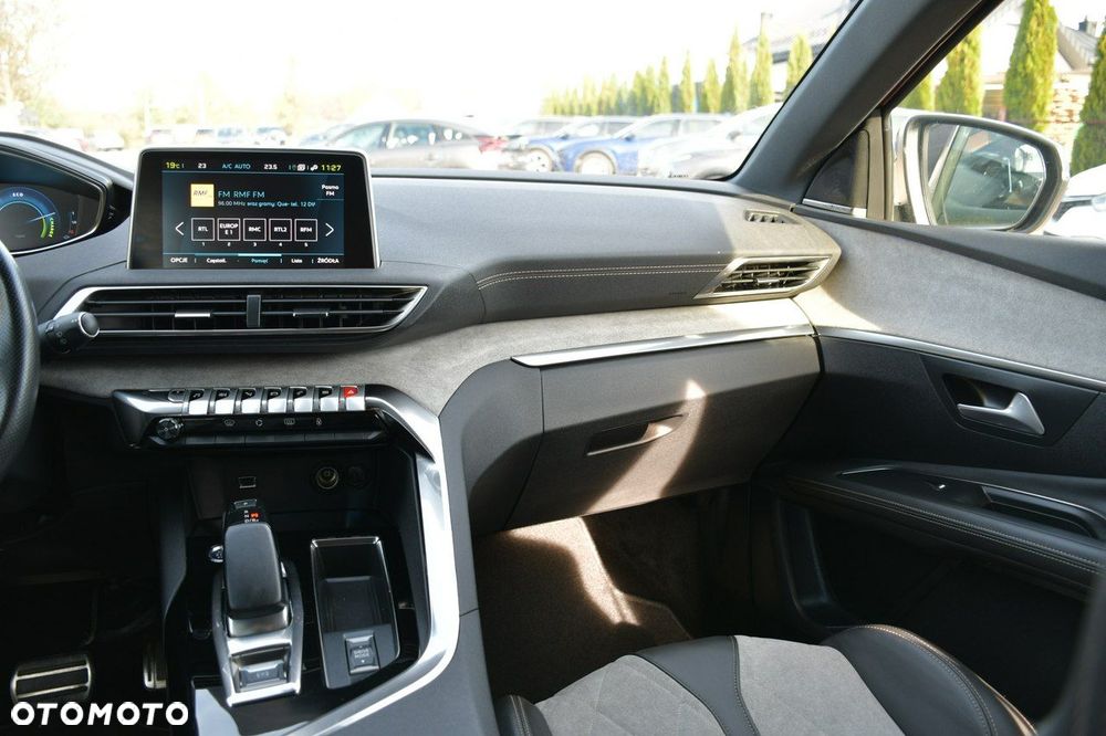Peugeot 3008 - 23