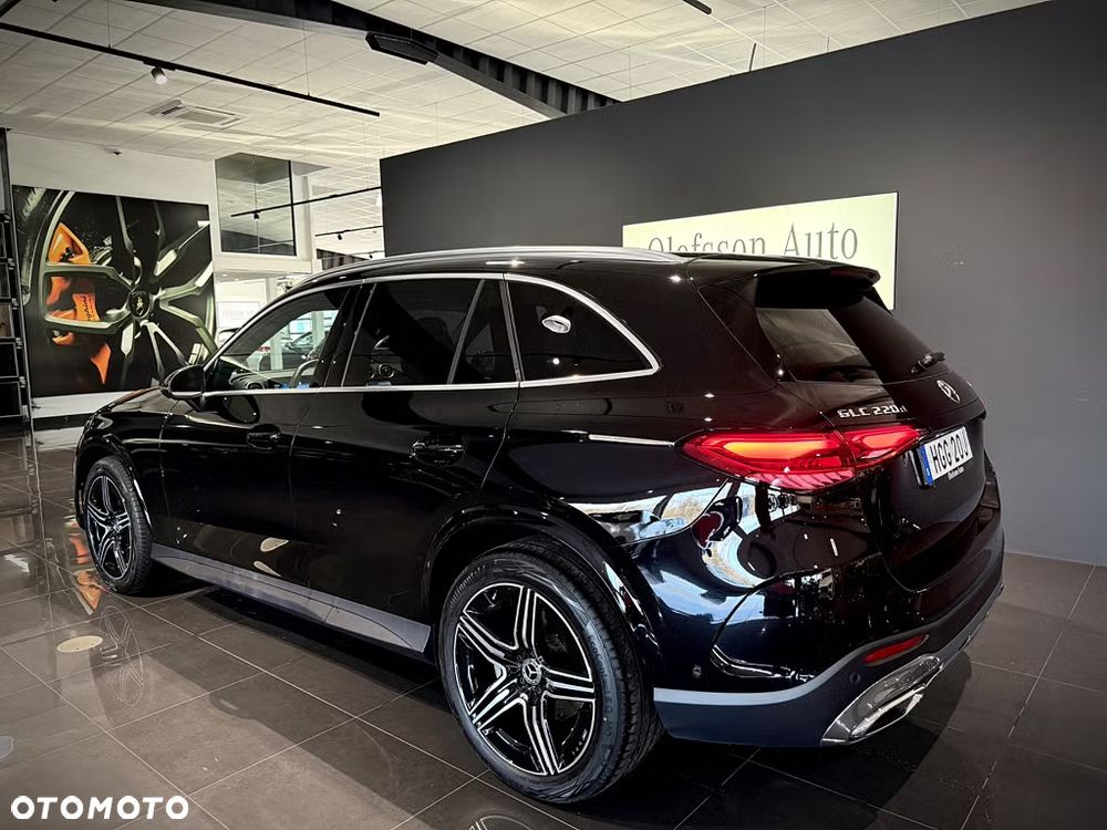 Mercedes-Benz GLC 220 d 4Matic 9G-TRONIC AMG Line Advanced - 2