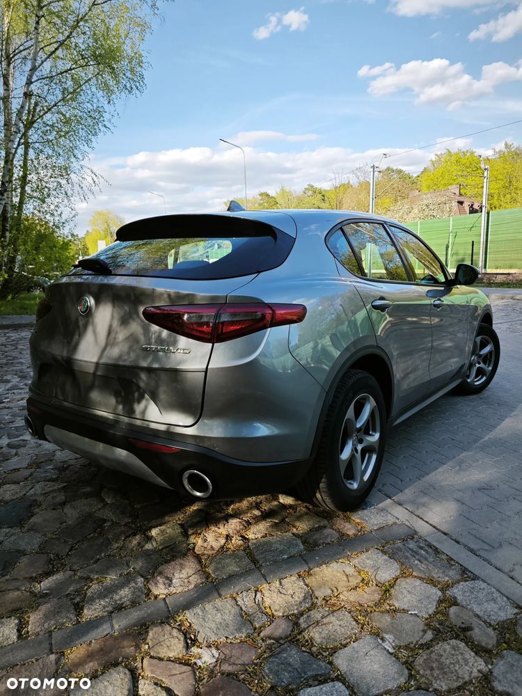Alfa Romeo Stelvio 2.0 Turbo Business Q4 - 13