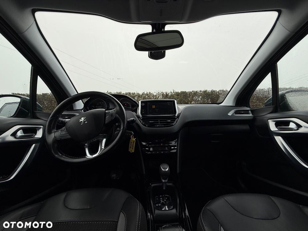 Peugeot 2008 PureTech 110 Stop&Start EAT6 Allure - 11