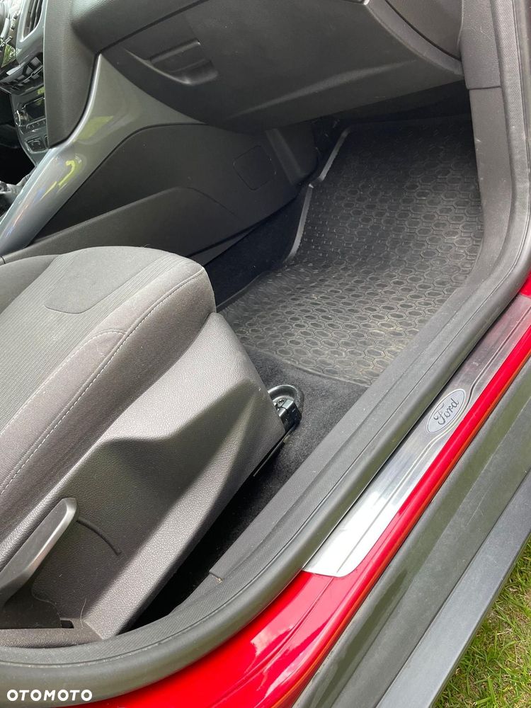 Ford Focus 1.6 EcoBoost Titanium - 7