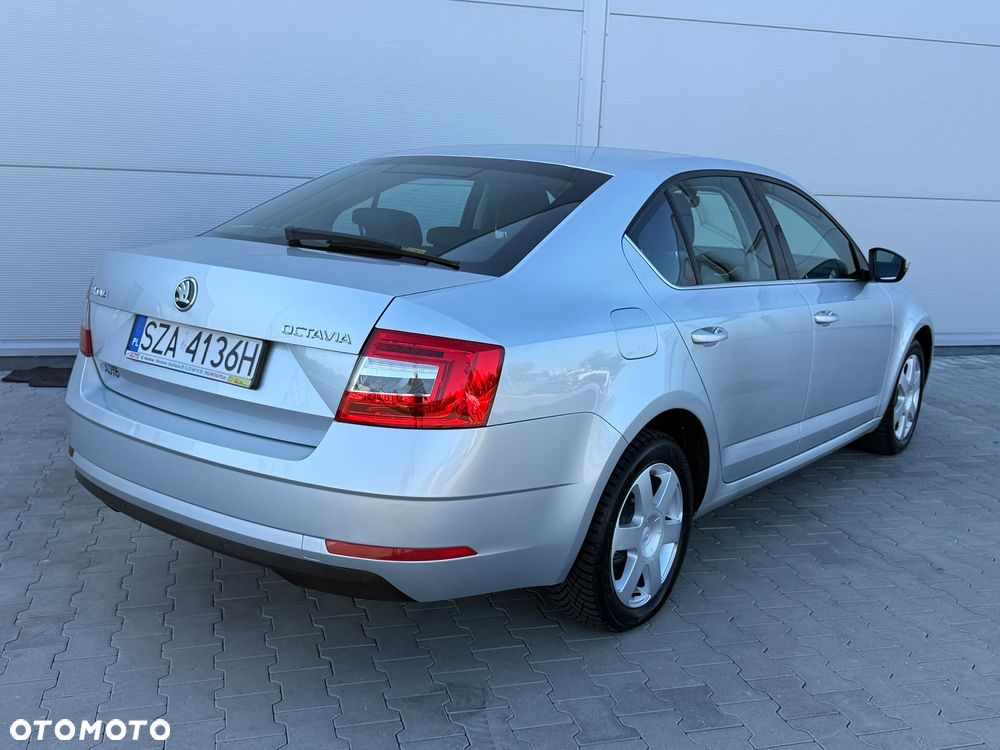 Skoda Octavia 1.4 TSI Style DSG - 23