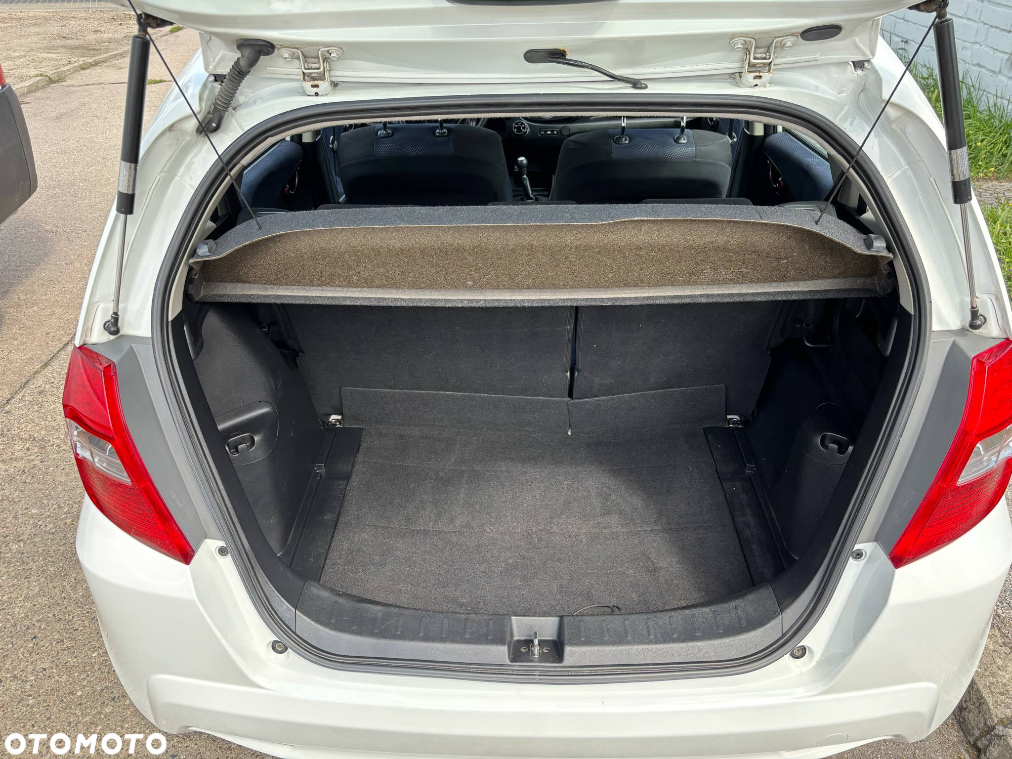Honda Jazz 1.2 Base - 9