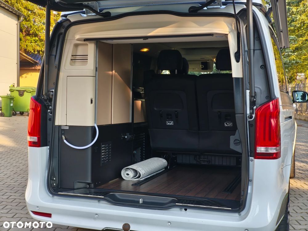 Mercedes-Benz Klasa V - 24