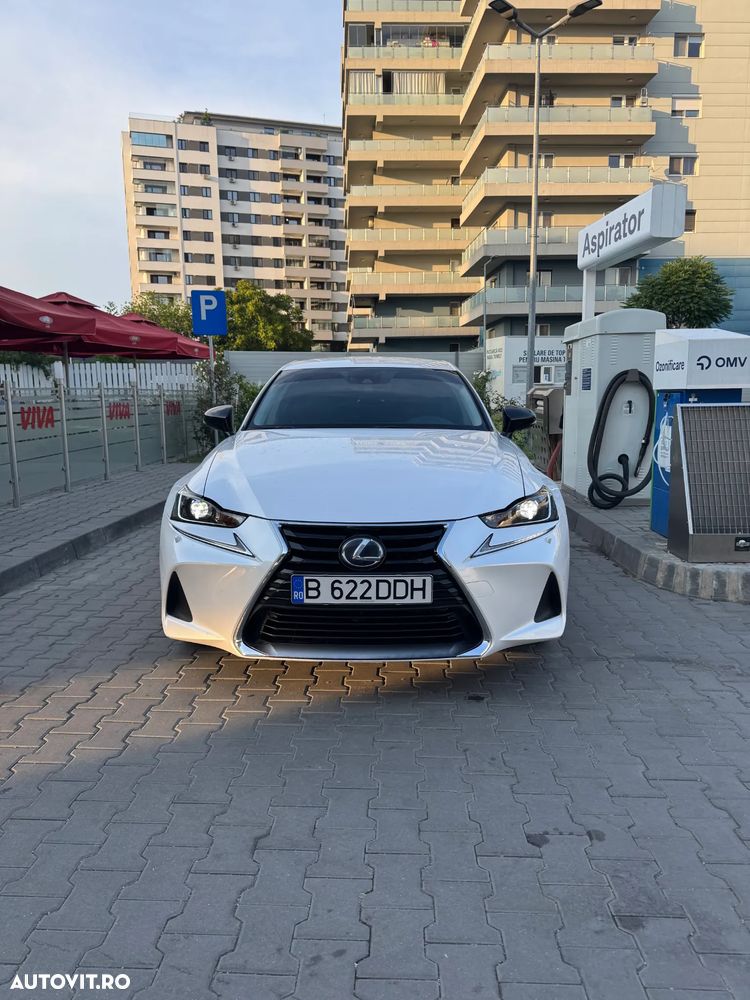 Lexus Seria IS 300h Aut. Business - 2