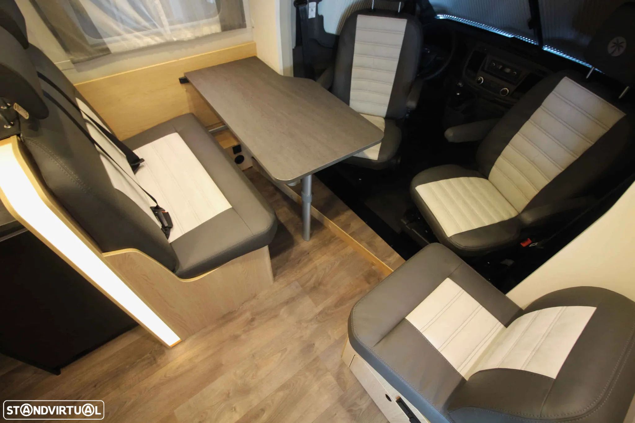 Sunlight T 690L Adventure Edition N60 - 12