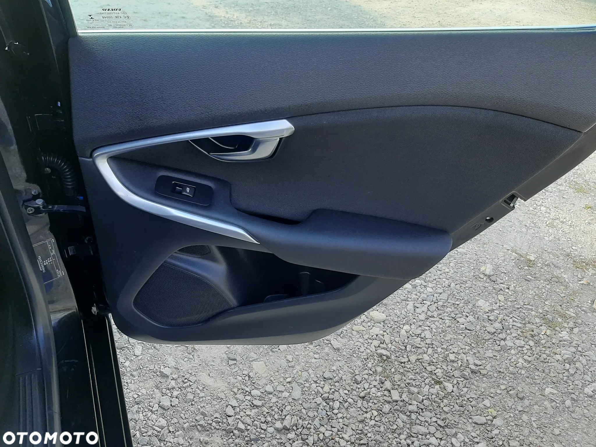 Volvo V40 D2 Momentum - 30