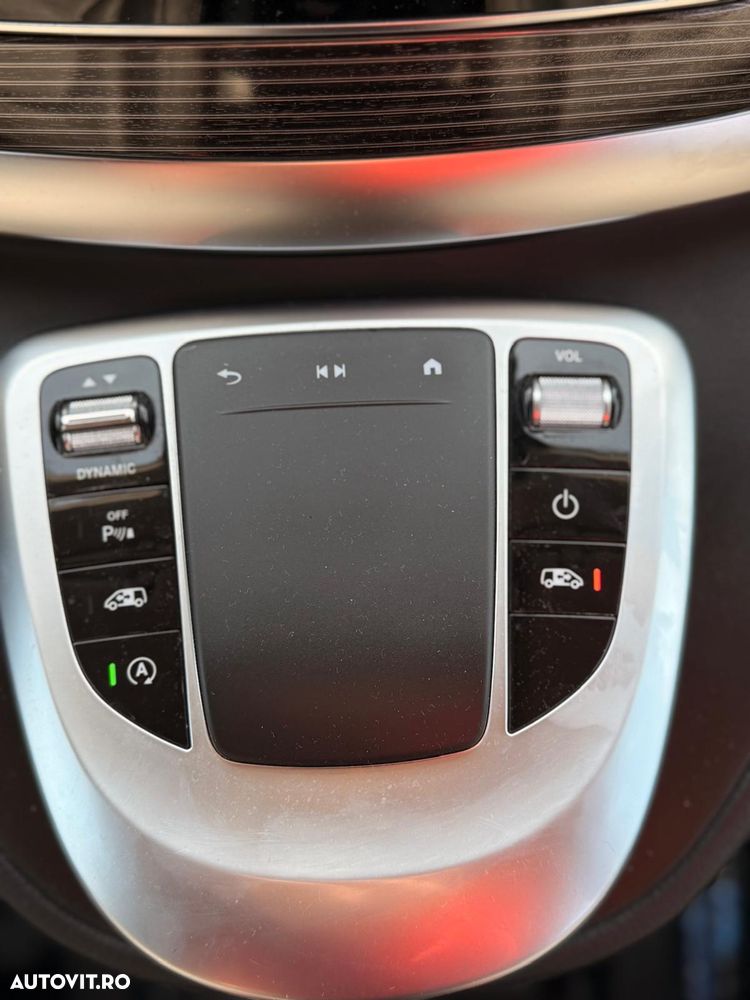 Mercedes-Benz V 300 d Extralang 4Matic 9G-TRONIC Avantgarde - 18