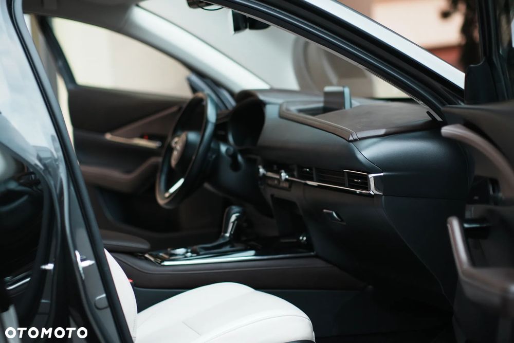 Mazda CX-30 - 16