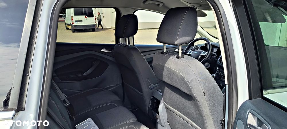 Ford C-MAX 1.6 TDCi Start-Stop-System Titanium - 26