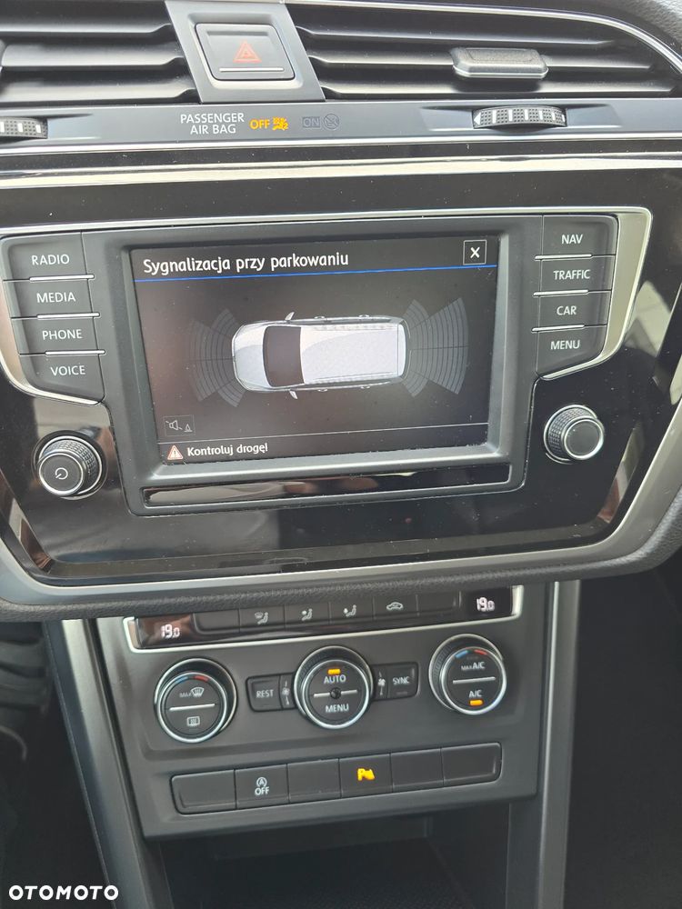 Volkswagen Touran 1.2 TSI (BlueMotion Technology) Comfortline - 8