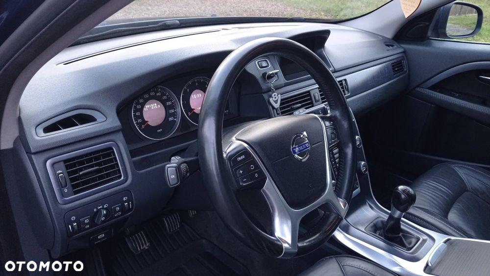 Volvo V70 D4 Ocean Race - 10