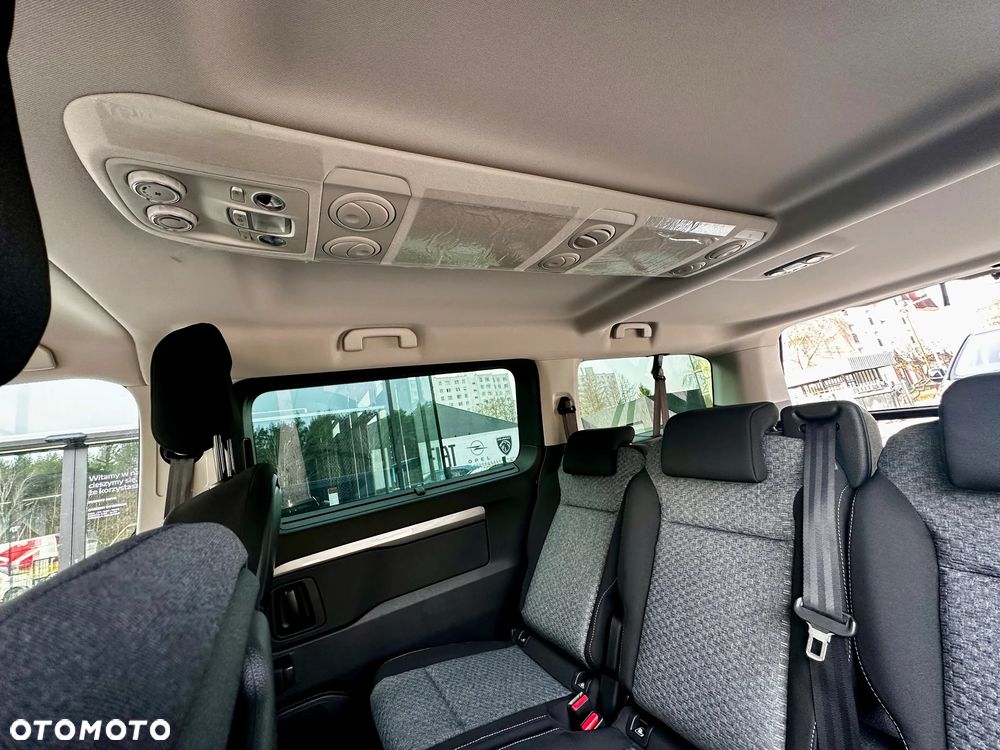 Peugeot Traveller 2.2 BlueHDi Long Business EAT8 - 10
