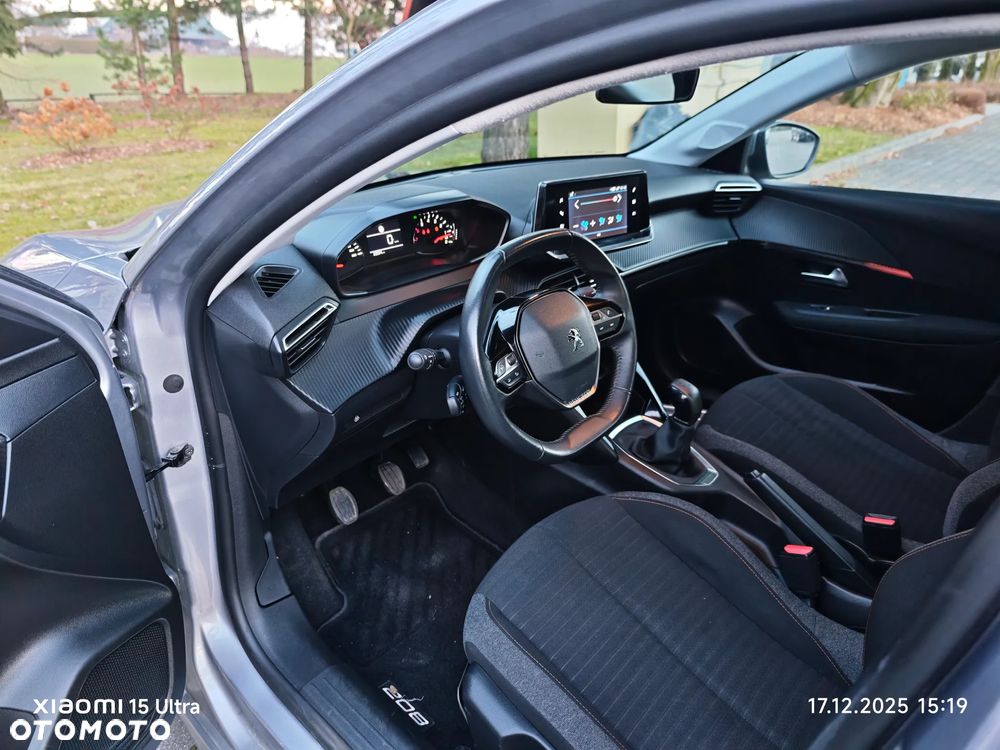 Peugeot 208 PureTech 75 Allure Pack - 5