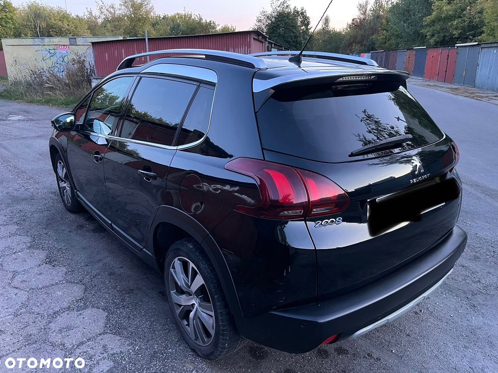 Peugeot 2008 1.2 Pure Tech Active S&S - 7