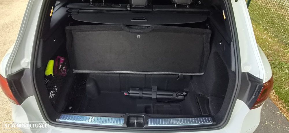 Mercedes-Benz GLC 300 e 4Matic - 25