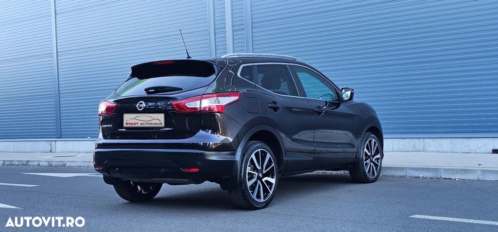 Nissan Qashqai 1.6 DIG-T TEKNA - 16