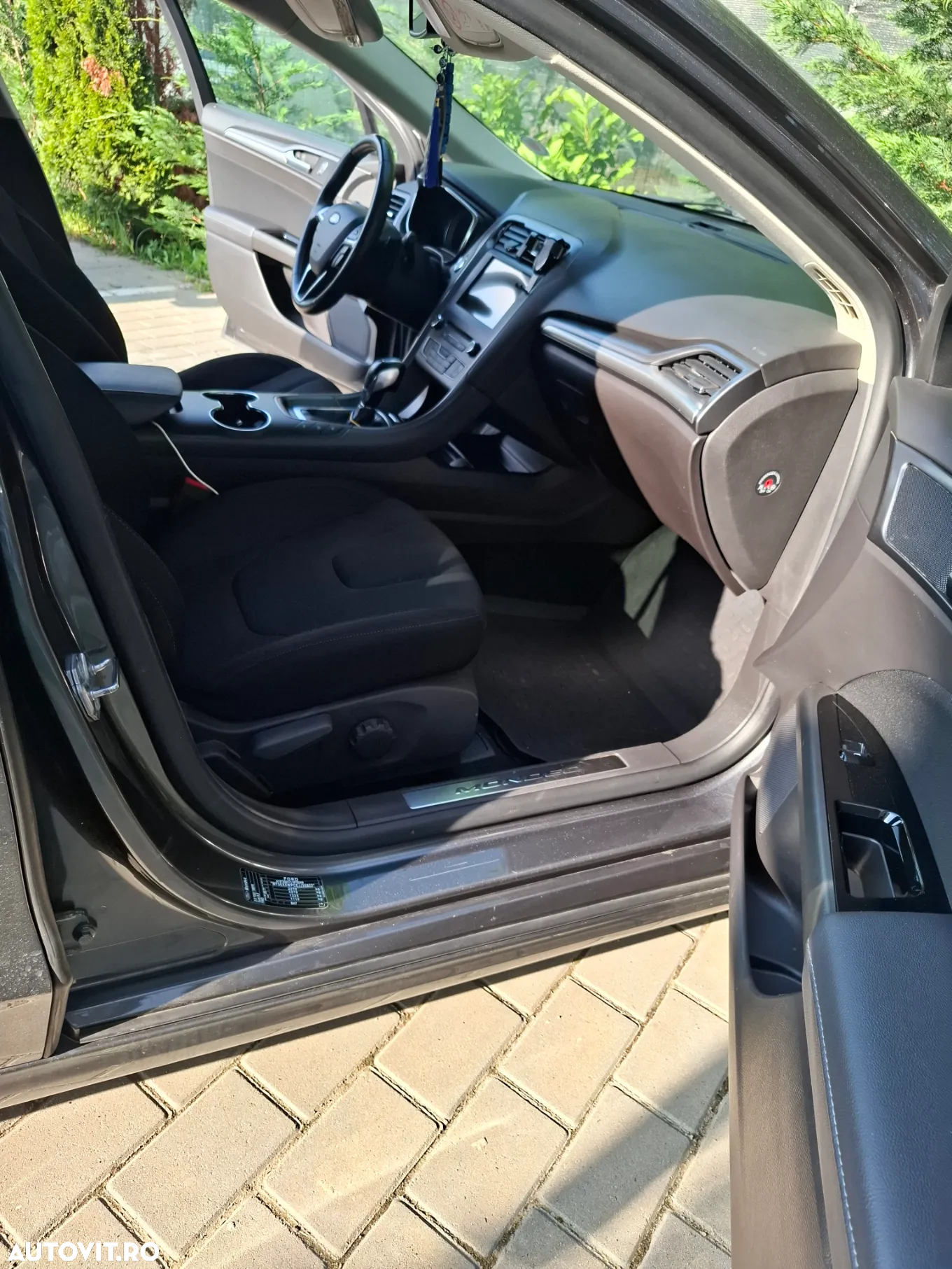 Ford Mondeo 2.0 TDCi Powershift Titanium - 17