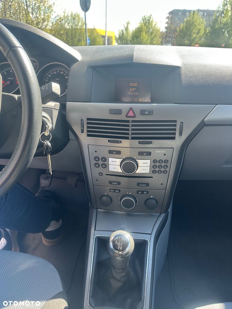 Opel Astra 1.6 Enjoy - 10