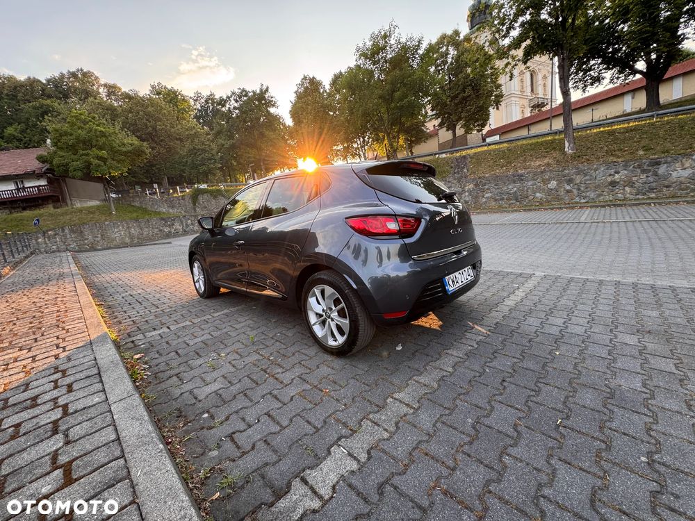 Renault Clio - 4