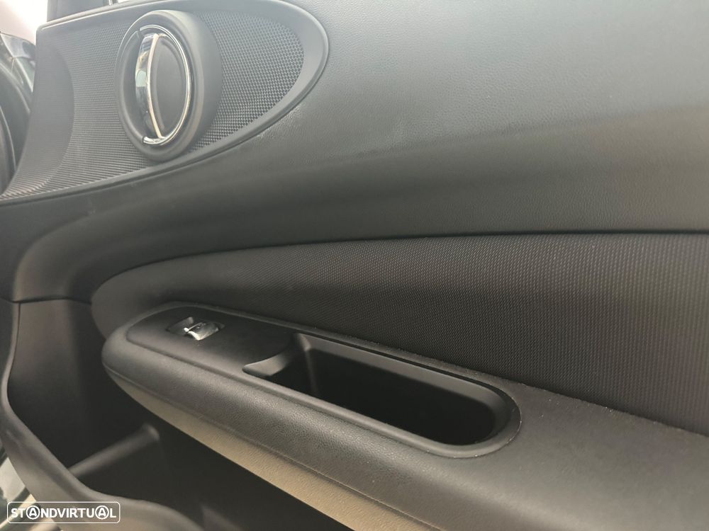 MINI Clubman One D 4Business - 11